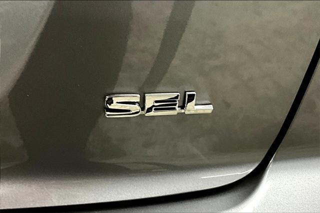 Photo of 2025 Mercury Gray Metallic Mitsubishi Eclipse Cross