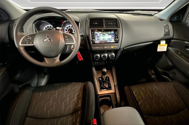Photo of 2025 White Diamond Mitsubishi Outlander Sport