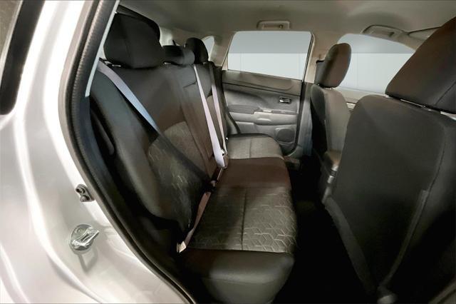 Photo of 2025 White Diamond Mitsubishi Outlander Sport