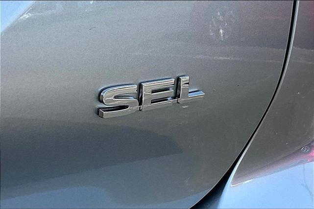 Photo of 2025 Alloy Silver Metallic Mitsubishi Outlander