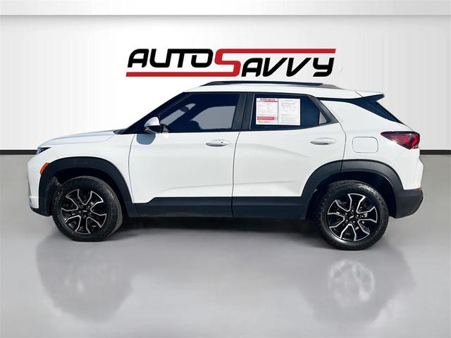 Photo of 2023 Summit White Chevrolet Trailblazer