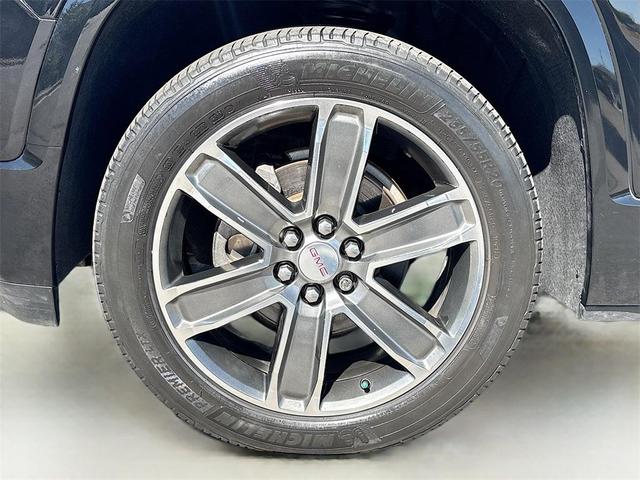 Photo of 2019 Ebony Twilight Metallic GMC Acadia