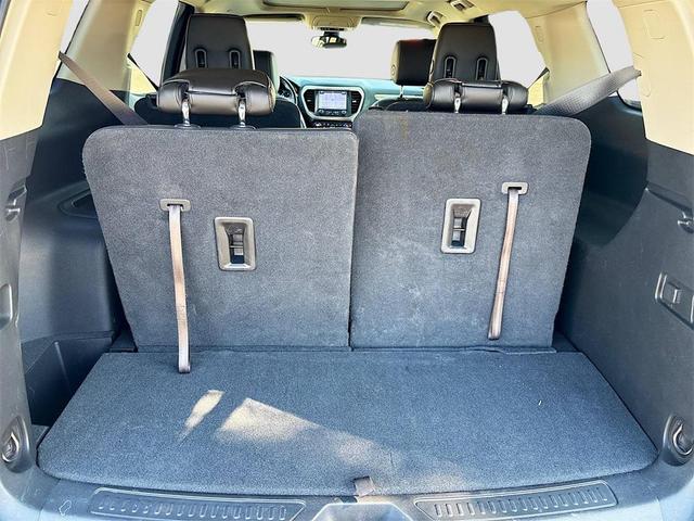 Photo of 2019 Ebony Twilight Metallic GMC Acadia