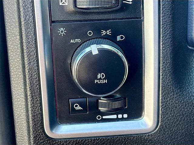 Photo of 2020 Delmonico Red Pearlcoat RAM 1500 Classic