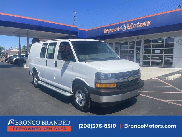 2022 Chevrolet Express 2500