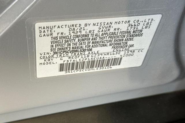 Photo of 2021 Boulder Gray Pearl Nissan Kicks