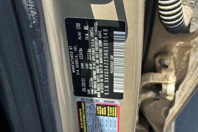 Photo of 2022 Crystal Beige Kia K5