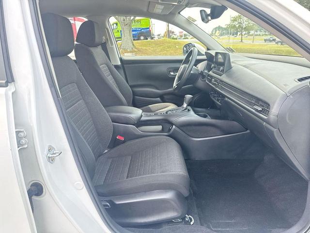 Photo of 2023 0q Honda HR-V