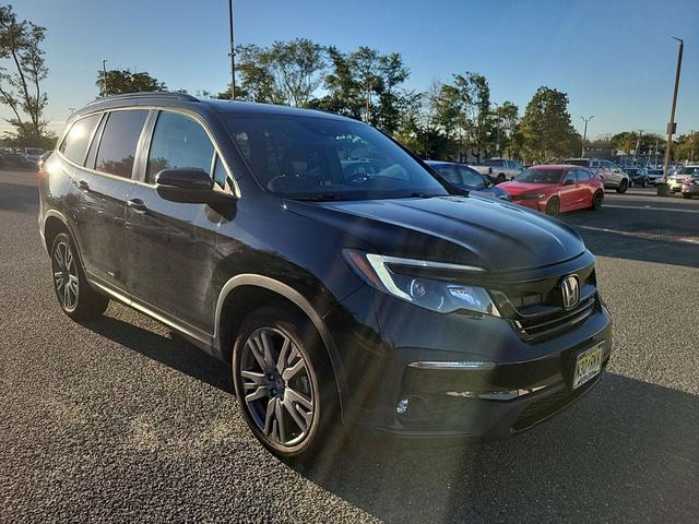 Photo of 2022 Crystal Black Pearl Honda Pilot