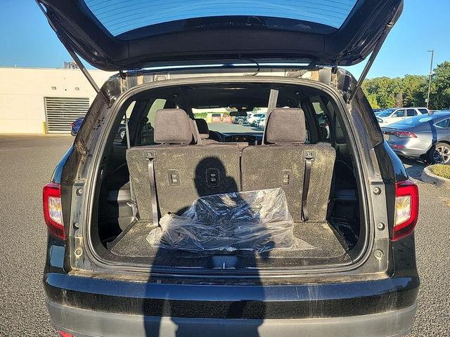 Photo of 2022 Crystal Black Pearl Honda Pilot