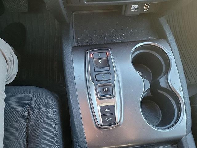 Photo of 2022 Crystal Black Pearl Honda Pilot
