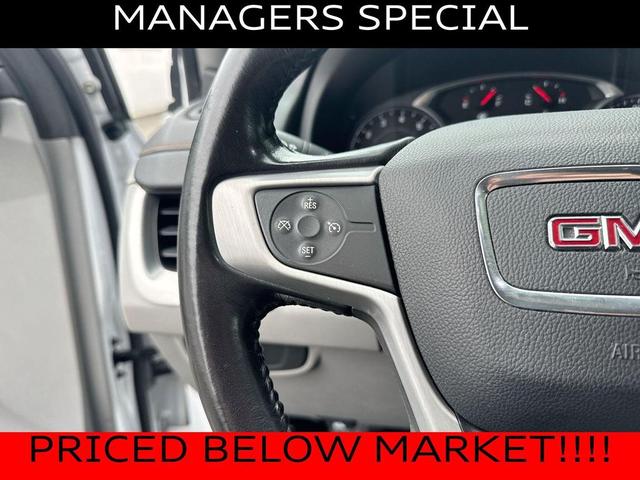 Photo of 2018 Summit White GMC Terrain