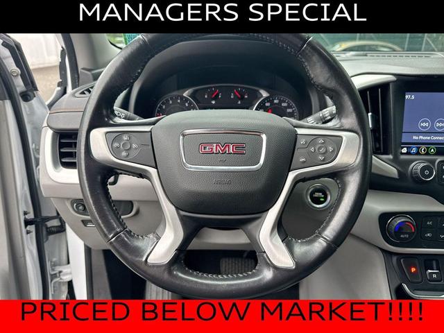 Photo of 2018 Summit White GMC Terrain