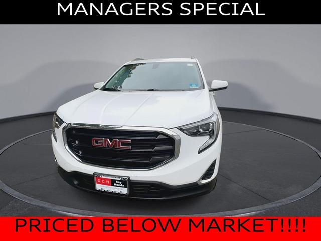 Photo of 2018 Summit White GMC Terrain
