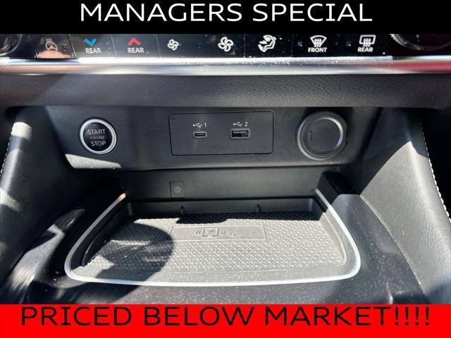Photo of 2021 Boulder Gray Pearl Nissan Rogue