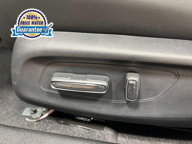 Photo of 2025 Platinum White Pearl Honda Civic Hybrid