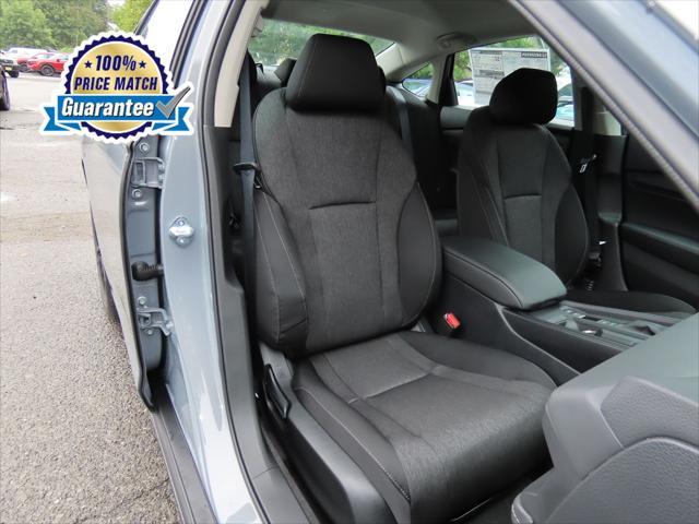 Photo of 2025 Urban Gray Pearl Honda Accord