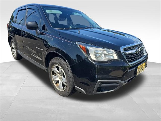 Photo of 2017 Crystal Black Silica Subaru Forester