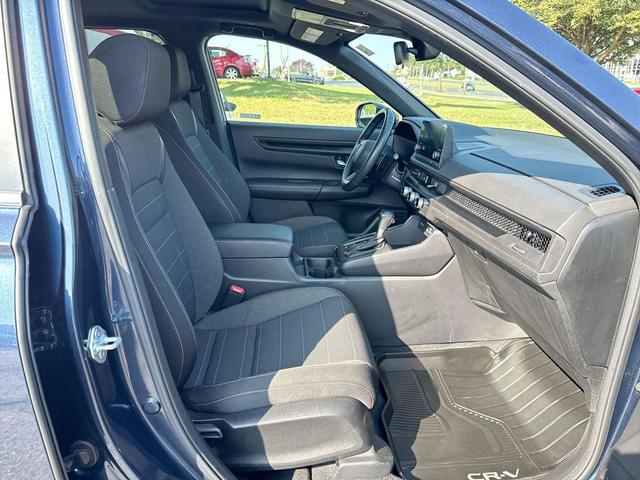 Photo of 2023 Blue Honda CR-V Hybrid