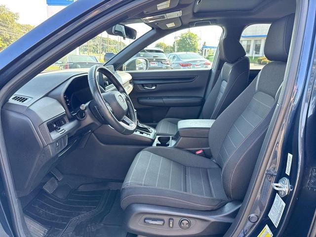 Photo of 2023 Blue Honda CR-V Hybrid