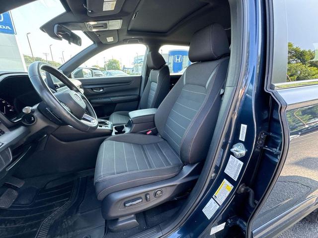 Photo of 2023 Blue Honda CR-V Hybrid