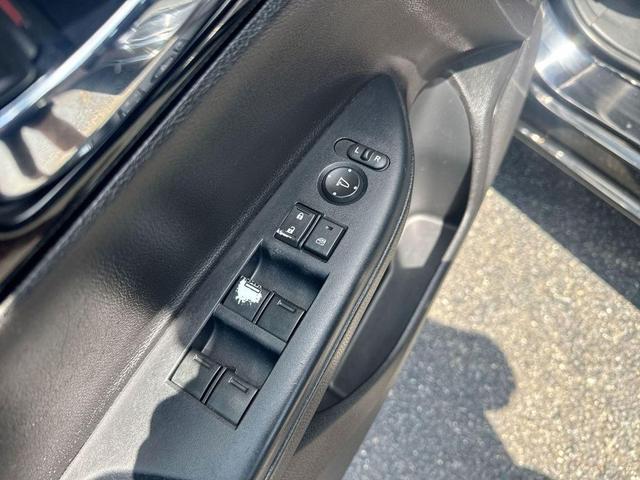 Photo of 2016 Crystal Black Pearl Honda Accord
