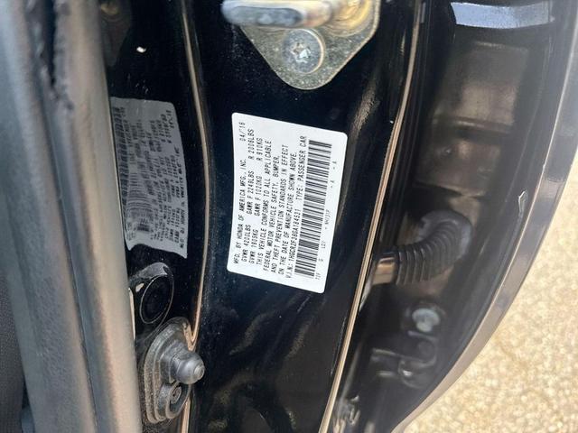 Photo of 2016 Crystal Black Pearl Honda Accord