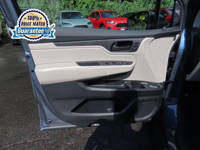 Photo of 2026 Smoke Blue Pearl Honda Odyssey