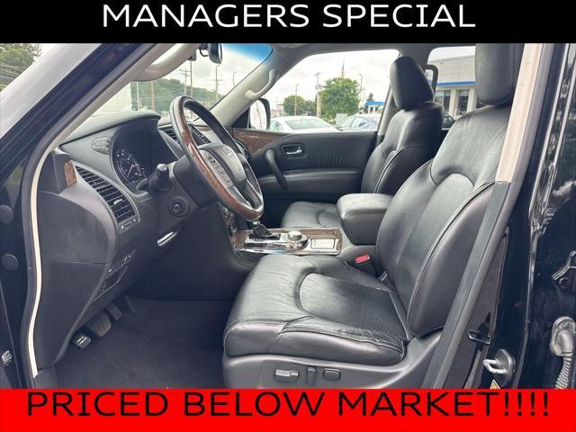 Photo of 2016 Black Obsidian INFINITI QX80