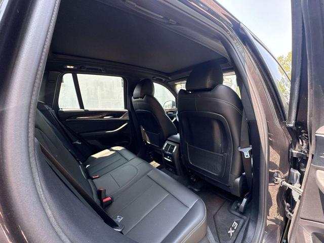 Photo of 2022 Dark Graphite Metallic BMW X3