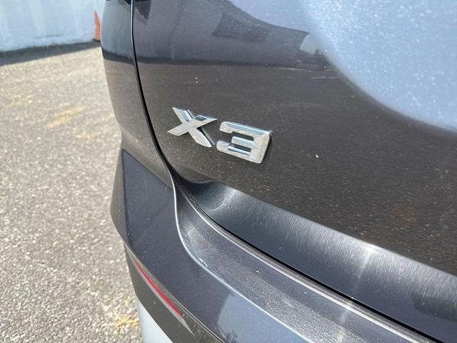 Photo of 2022 Dark Graphite Metallic BMW X3