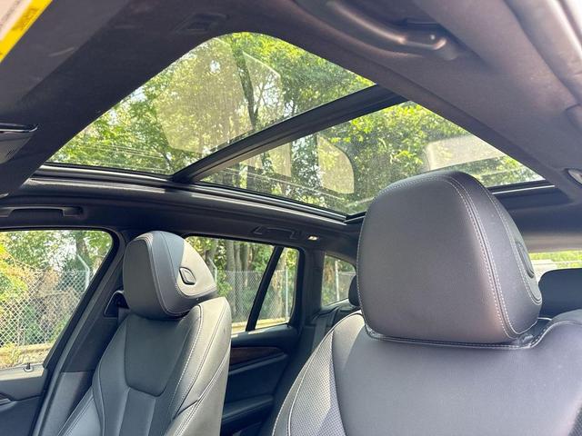 Photo of 2022 Dark Graphite Metallic BMW X3