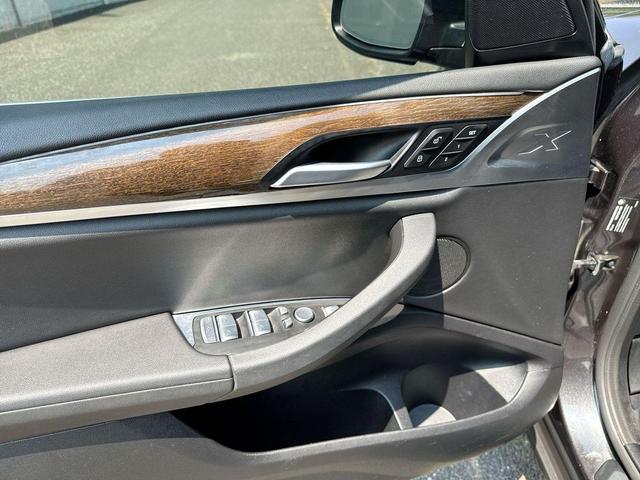 Photo of 2022 Dark Graphite Metallic BMW X3