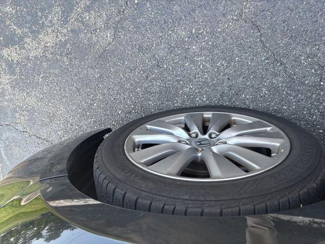 Photo of 2012 Crystal Black Pearl Honda Accord
