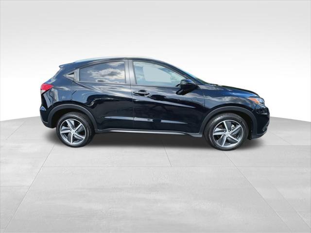 Photo of 2022 Crystal Black Pearl Honda HR-V