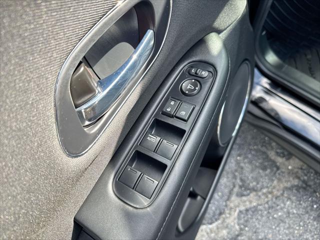 Photo of 2022 Crystal Black Pearl Honda HR-V