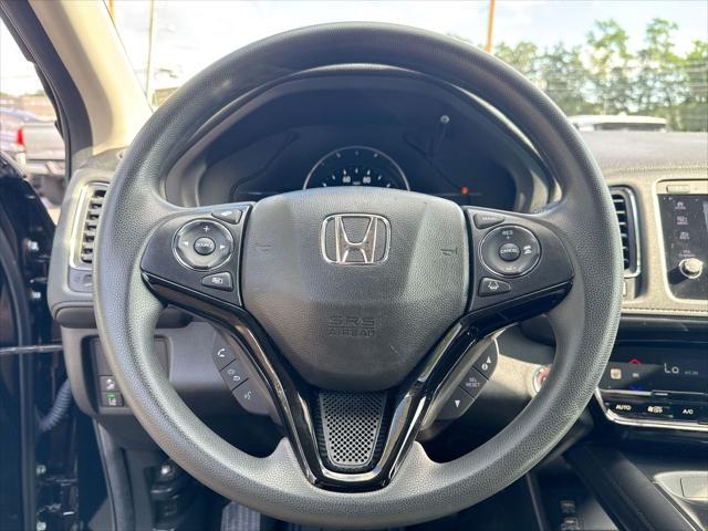 Photo of 2022 Crystal Black Pearl Honda HR-V
