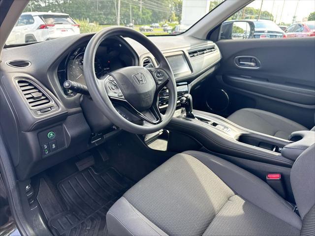 Photo of 2022 Crystal Black Pearl Honda HR-V