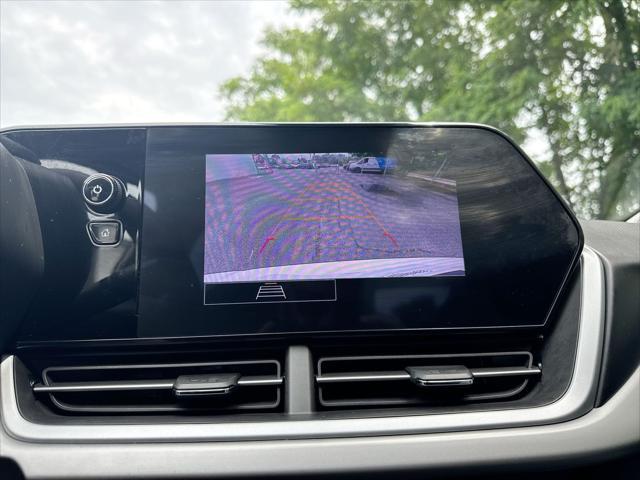 Photo of 2024 Summit White Chevrolet Trax