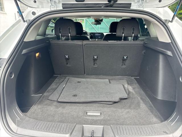 Photo of 2024 Summit White Chevrolet Trax