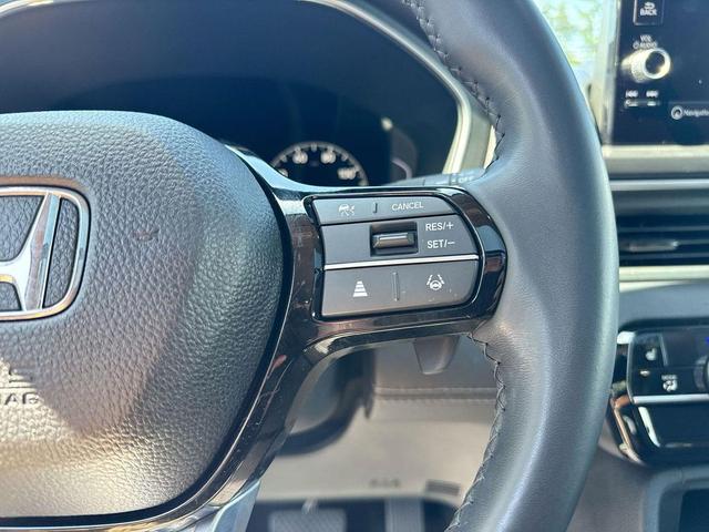 Photo of 2024 Radiant Red Metallic II Honda Pilot