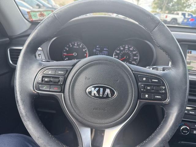 Photo of 2018 Ebony Black Kia Optima