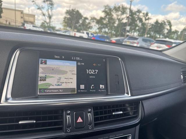 Photo of 2018 Ebony Black Kia Optima
