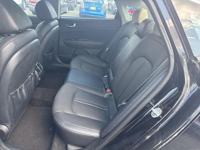 Photo of 2018 Ebony Black Kia Optima
