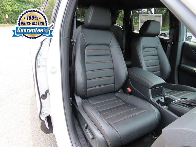 Photo of 2025 Platinum White Pearl Honda CR-V Hybrid