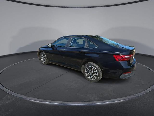 Photo of 2024 Deep Black Pearl Volkswagen Jetta