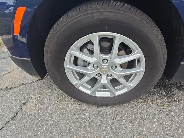 Photo of 2023 Blue Glow Metallic Chevrolet Equinox