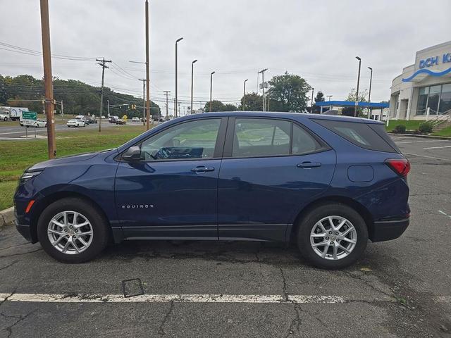 Photo of 2023 Blue Glow Metallic Chevrolet Equinox