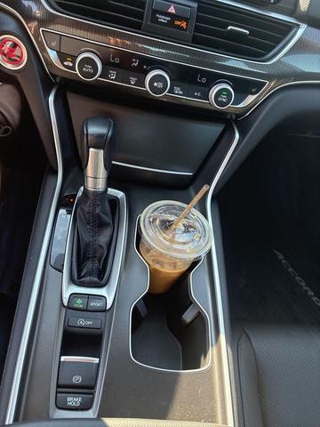 Photo of 2022 Platinum White Pearl Honda Accord