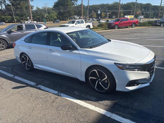 Photo of 2022 Platinum White Pearl Honda Accord